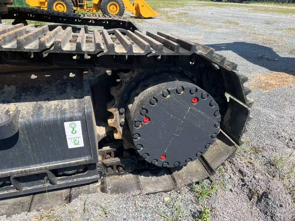 Ekskavator perayap Komatsu PC 300: gambar 9 Ekskavator perayap Komatsu PC 300: gambar 9