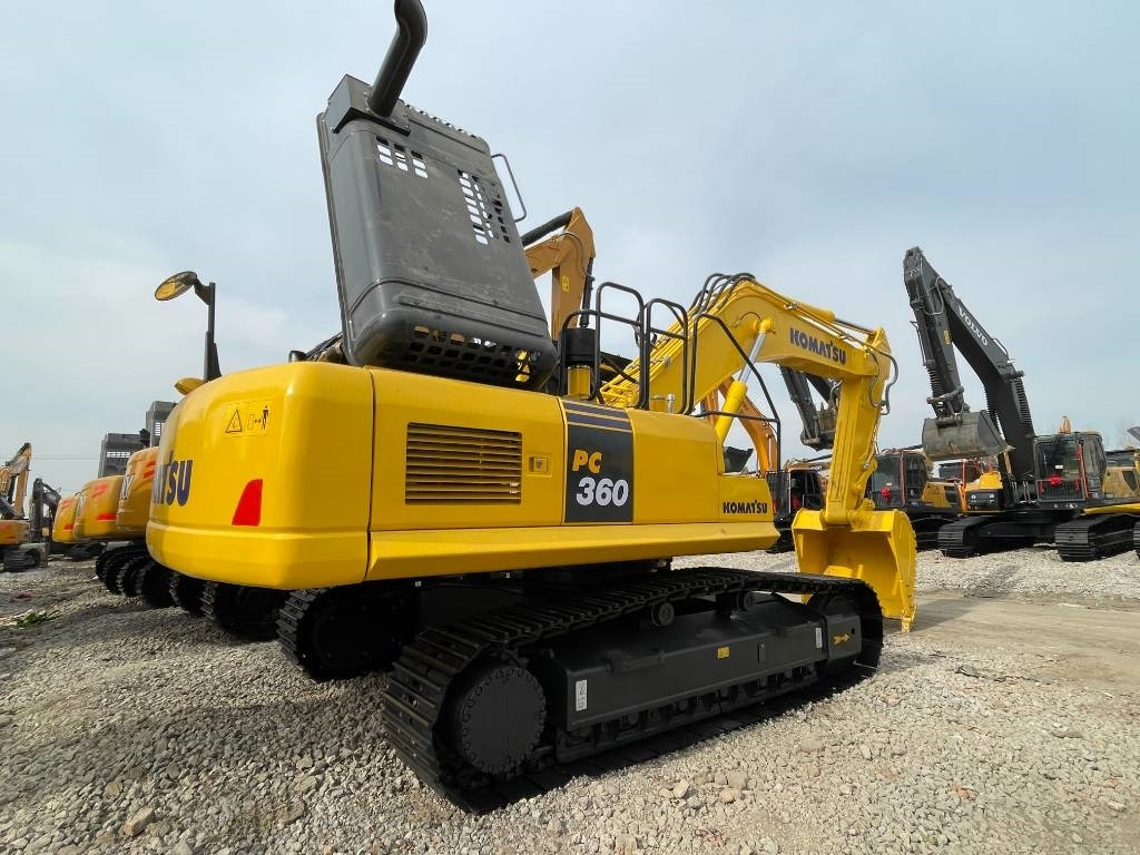 Komatsu PC 360 C - Ekskavator perayap: gambar 1 Komatsu PC 360 C - Ekskavator perayap: gambar 1