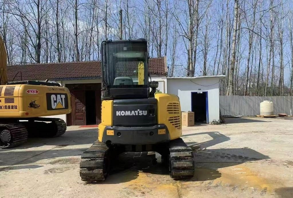 Ekskavator mini Komatsu PC 55: gambar 12