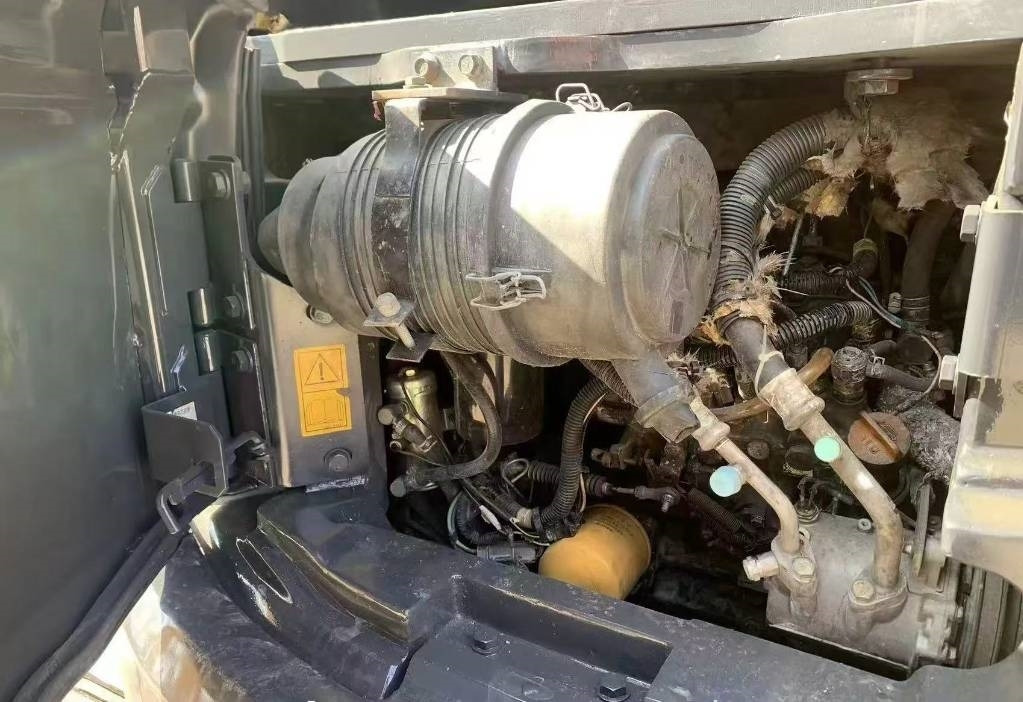 Ekskavator mini Komatsu PC 55: gambar 11