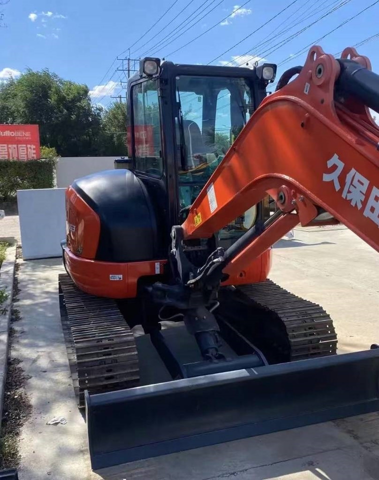 Kubota 163 - Ekskavator perayap: gambar 4 Kubota 163 - Ekskavator perayap: gambar 4