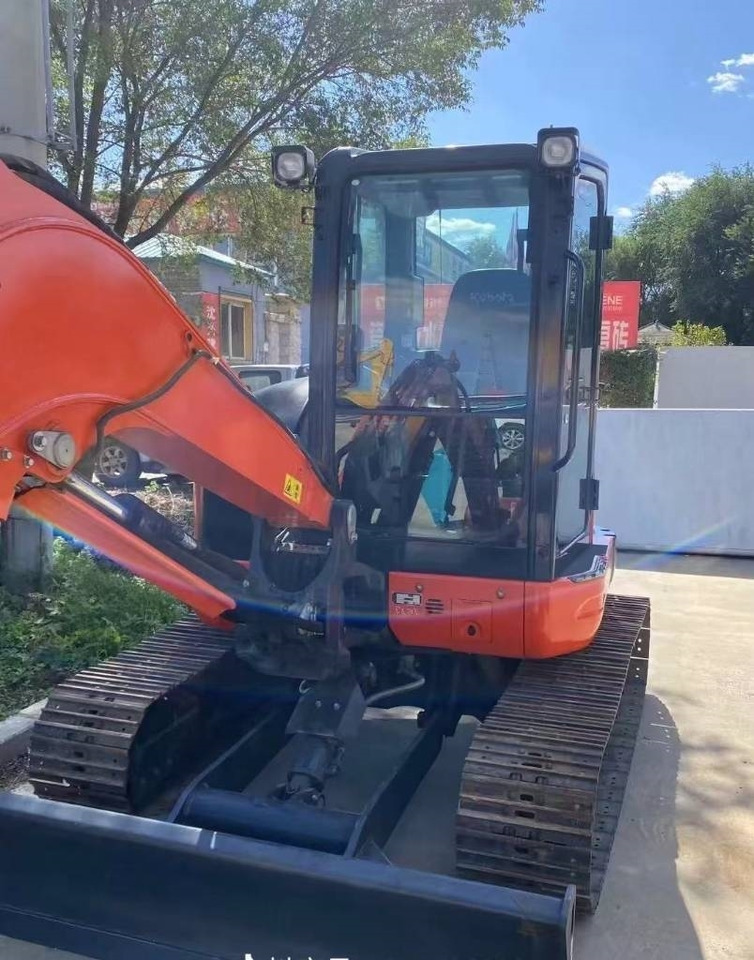 Kubota 163 - Ekskavator perayap: gambar 1 Kubota 163 - Ekskavator perayap: gambar 1