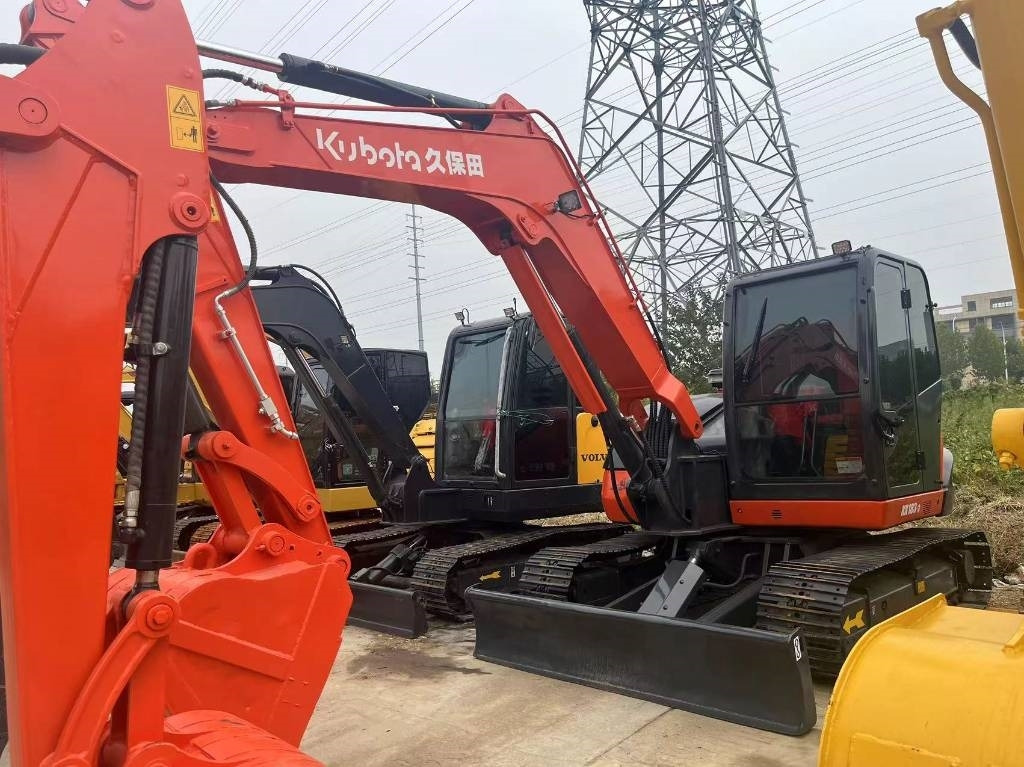 Kubota 183 - Ekskavator perayap: gambar 1 Kubota 183 - Ekskavator perayap: gambar 1