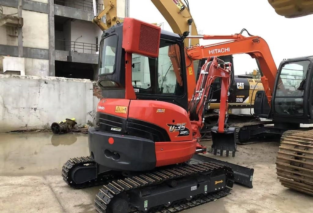 Kubota U 35 - Ekskavator mini: gambar 1 Kubota U 35 - Ekskavator mini: gambar 1