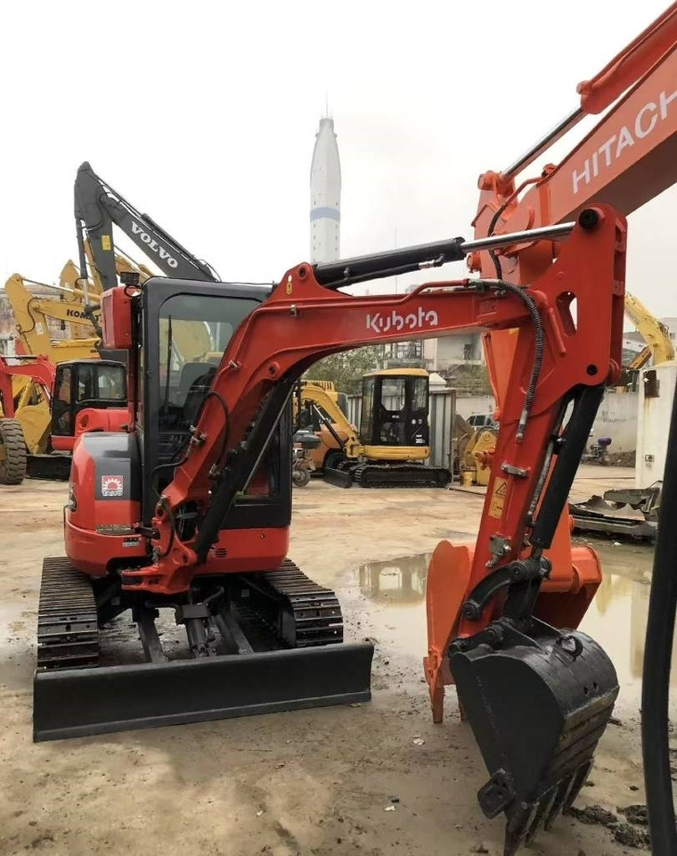 Kubota U 35 - Ekskavator mini: gambar 5 Kubota U 35 - Ekskavator mini: gambar 5
