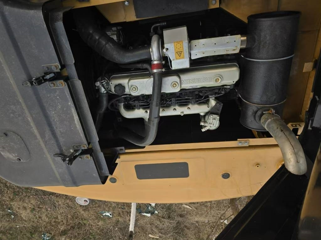 Sany SY 235 C - Ekskavator perayap: gambar 5 Sany SY 235 C - Ekskavator perayap: gambar 5
