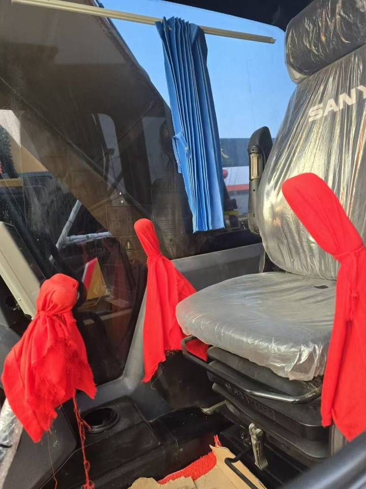 Ekskavator perayap Sany SY 235 C: gambar 8