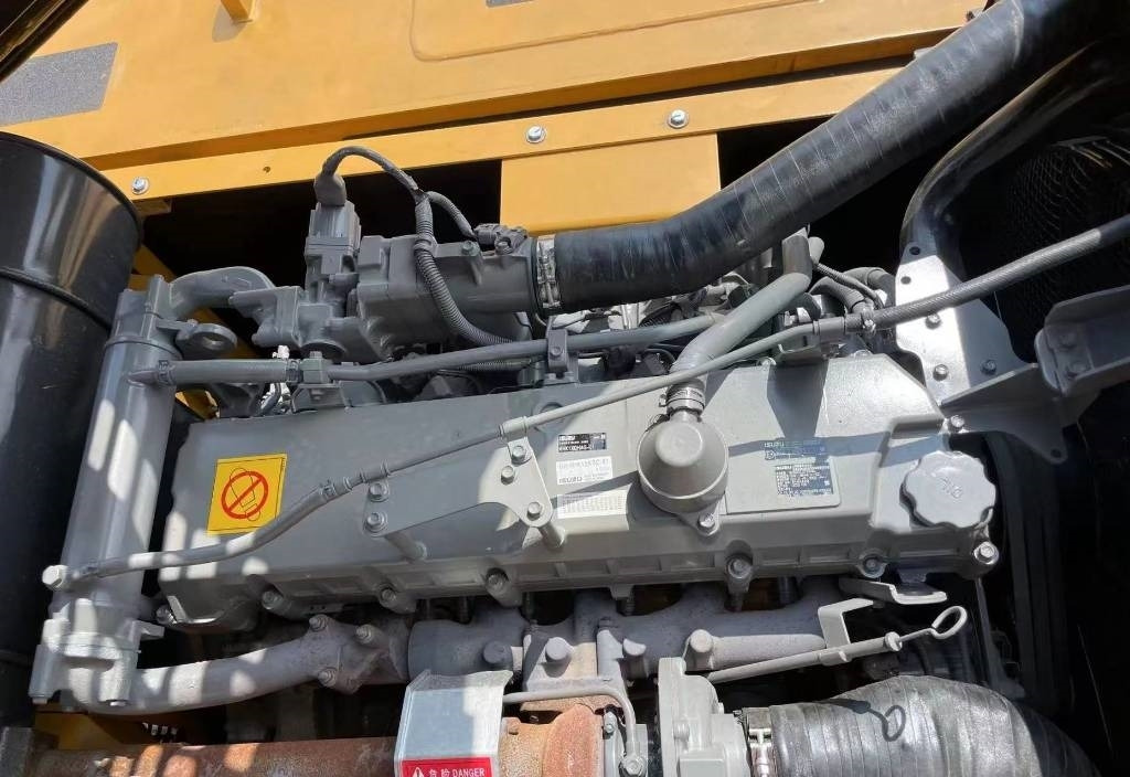 Sany SY 305 H - Ekskavator perayap: gambar 4 Sany SY 305 H - Ekskavator perayap: gambar 4
