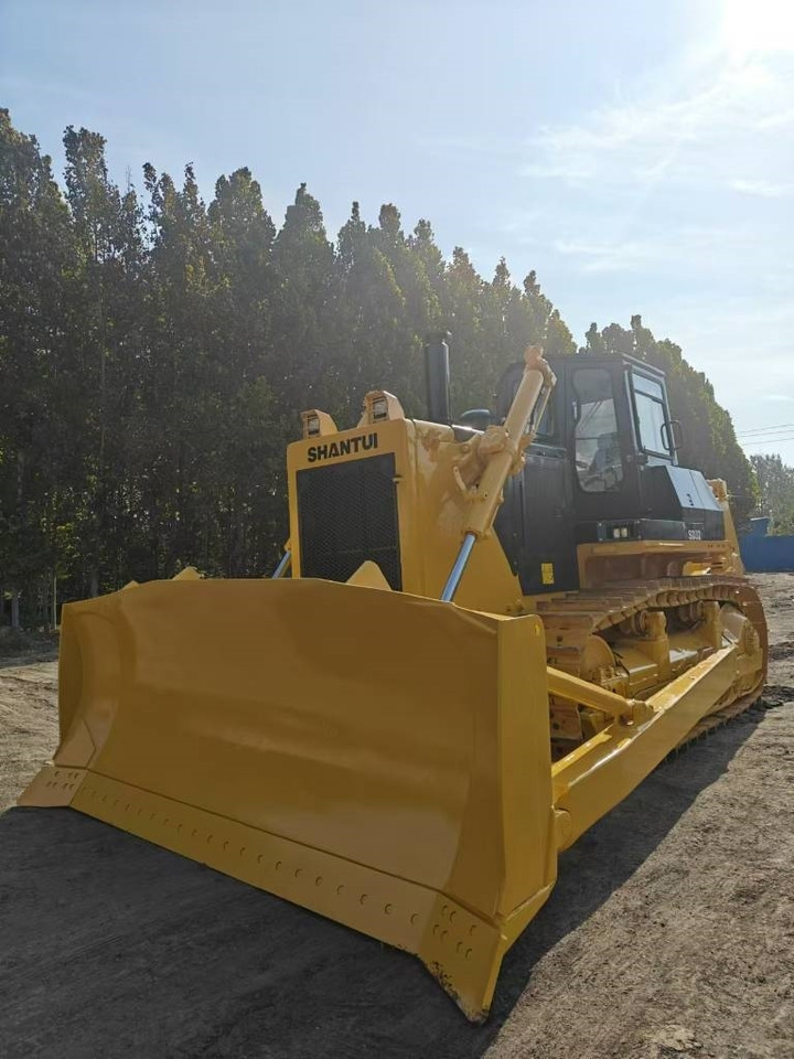 Shantui SD 32  - Bulldozer: gambar 1 Shantui SD 32  - Bulldozer: gambar 1