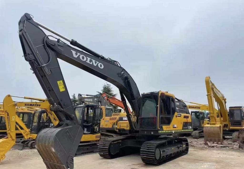 Volvo 210 - Ekskavator perayap: gambar 1 Volvo 210 - Ekskavator perayap: gambar 1