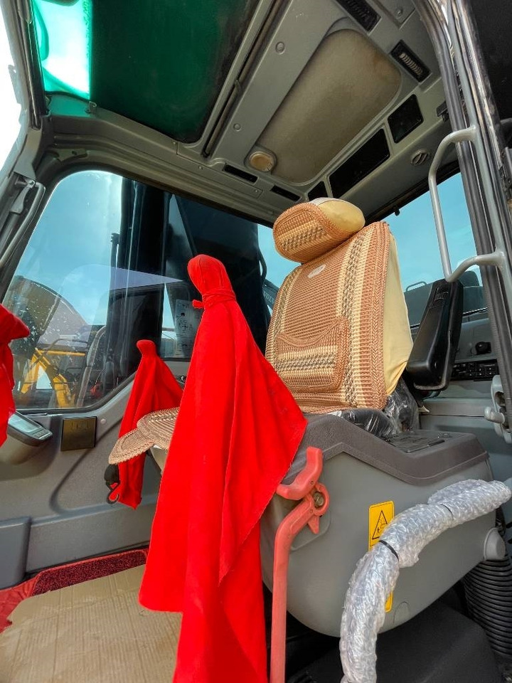 Ekskavator perayap Volvo 290: gambar 9 Ekskavator perayap Volvo 290: gambar 9