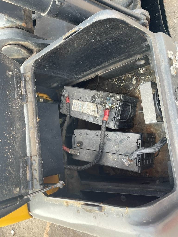 Volvo EC 140 - Ekskavator perayap: gambar 4 Volvo EC 140 - Ekskavator perayap: gambar 4