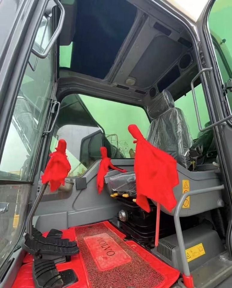 Volvo EC 210 - Ekskavator perayap: gambar 5 Volvo EC 210 - Ekskavator perayap: gambar 5