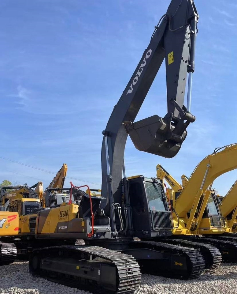 Volvo EC 240 - Ekskavator perayap: gambar 5 Volvo EC 240 - Ekskavator perayap: gambar 5