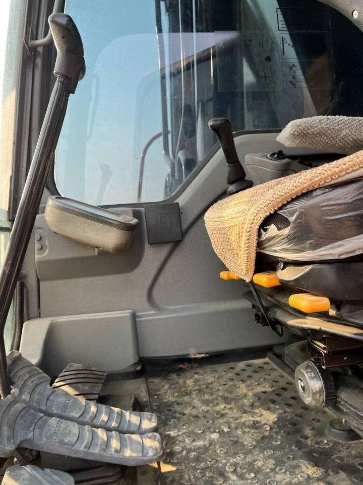 Volvo EC 290 - Ekskavator perayap: gambar 4 Volvo EC 290 - Ekskavator perayap: gambar 4