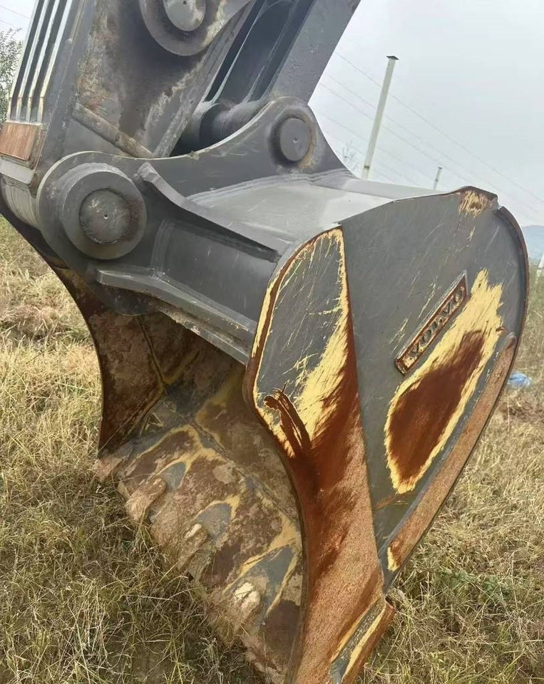 Volvo EC 380 D - Ekskavator perayap: gambar 5 Volvo EC 380 D - Ekskavator perayap: gambar 5