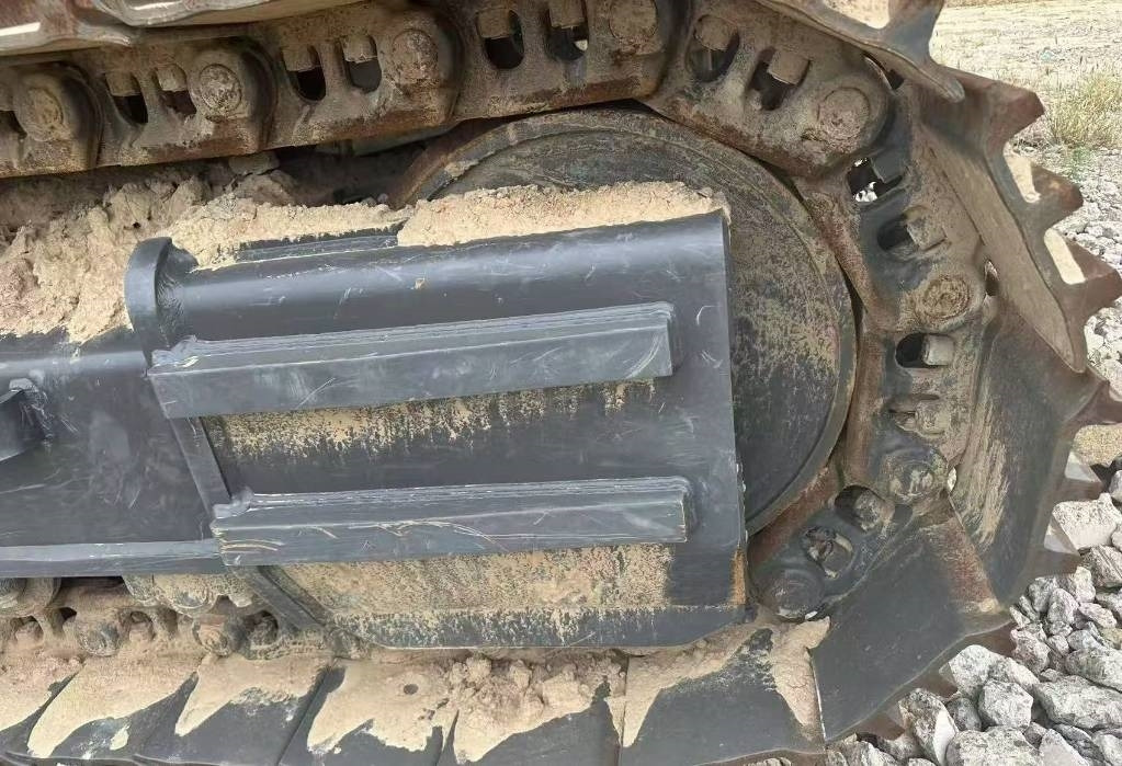 Volvo EC 380 D - Ekskavator perayap: gambar 4 Volvo EC 380 D - Ekskavator perayap: gambar 4