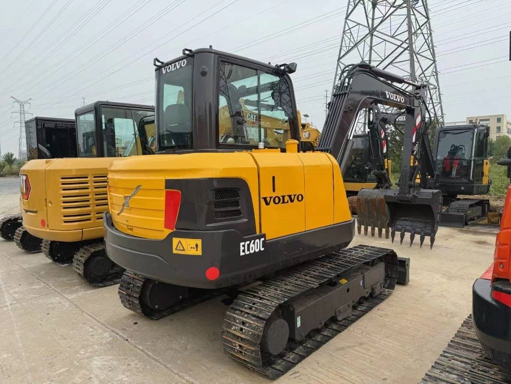 Volvo EC 60 - Ekskavator perayap: gambar 5 Volvo EC 60 - Ekskavator perayap: gambar 5