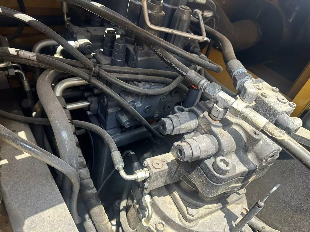 XCMG XE 215 DA - Ekskavator perayap: gambar 4 XCMG XE 215 DA - Ekskavator perayap: gambar 4