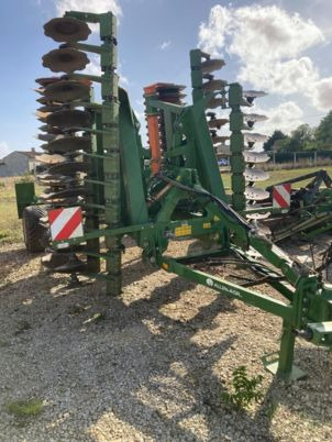 Amazone CATROS+ 5002-2 - Petani: gambar 1 Amazone CATROS+ 5002-2 - Petani: gambar 1