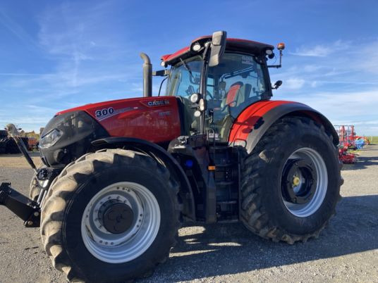 Case IH OPTUM 300 CVX - Traktor: gambar 2 Case IH OPTUM 300 CVX - Traktor: gambar 2