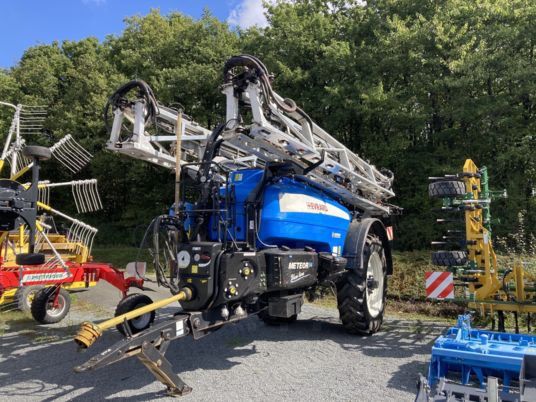 Evrard METEOR 5400L BLUE LINE - Penyemprot tertinggal: gambar 1 Evrard METEOR 5400L BLUE LINE - Penyemprot tertinggal: gambar 1