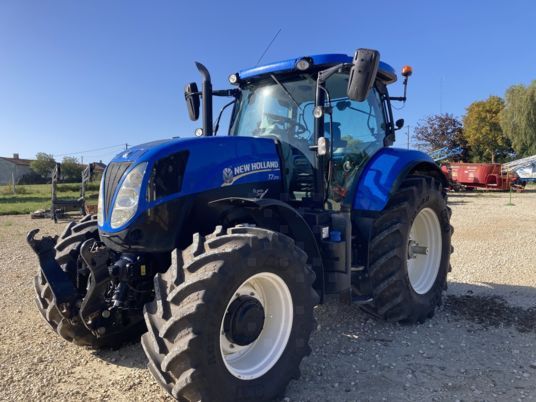 New Holland T7.210 - Traktor: gambar 1 New Holland T7.210 - Traktor: gambar 1