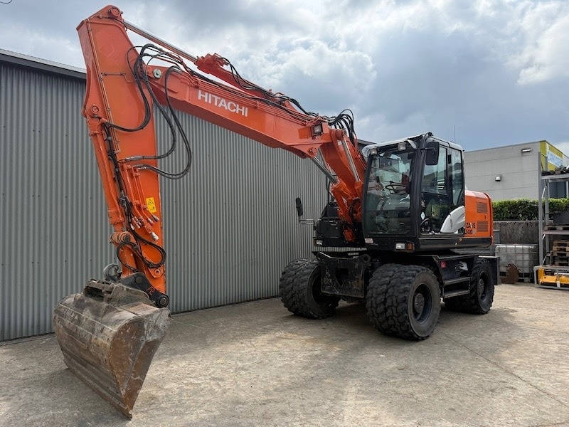 Hitachi ZX 140 W-5 - Ekskavator roda: gambar 5 Hitachi ZX 140 W-5 - Ekskavator roda: gambar 5