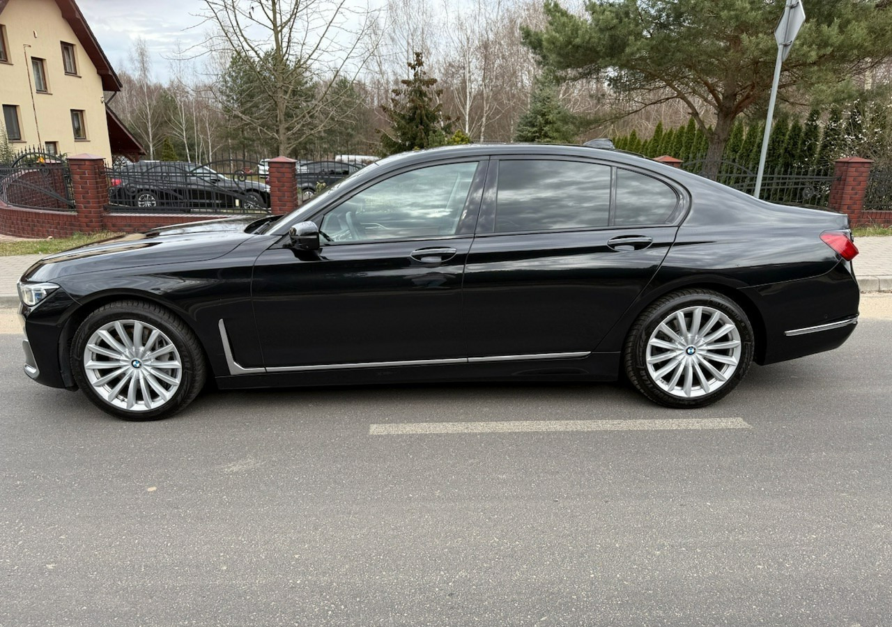 BMW SERIA 7 II (G11/G12) BMW SERIA 7 740d Xdrive 340KM Luxury+Exclusive Masaże Adaptiv Oś Lasery 2022 FV2 - Mobil: gambar 5 BMW SERIA 7 II (G11/G12) BMW SERIA 7 740d Xdrive 340KM Luxury+Exclusive Masaże Adaptiv Oś Lasery 2022 FV2 - Mobil: gambar 5