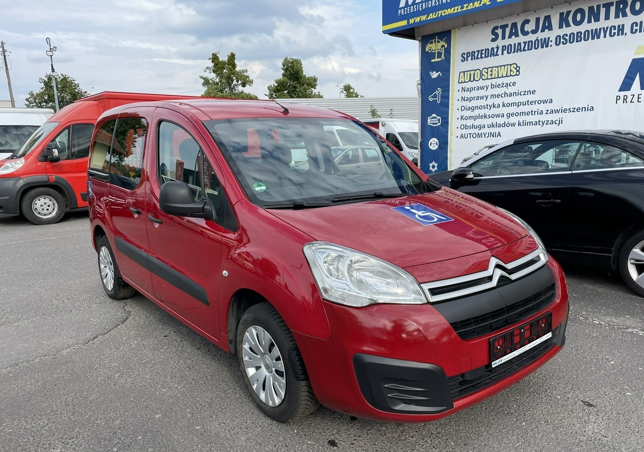 Citroen Berlingo II Berlingo 1.6 do przewozu Niepełnosprawnych inwalida rampa 2018 - Mobil: gambar 4 Citroen Berlingo II Berlingo 1.6 do przewozu Niepełnosprawnych inwalida rampa 2018 - Mobil: gambar 4