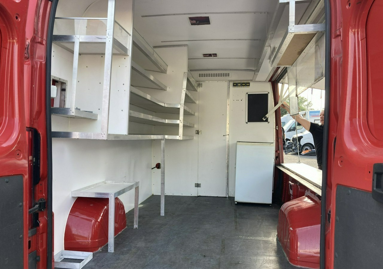 Citroen Jumper Jumper Autosklep Gastronomiczny Food Truck Foodtruck sklep bar 2015 - Truk penjual: gambar 5 Citroen Jumper Jumper Autosklep Gastronomiczny Food Truck Foodtruck sklep bar 2015 - Truk penjual: gambar 5