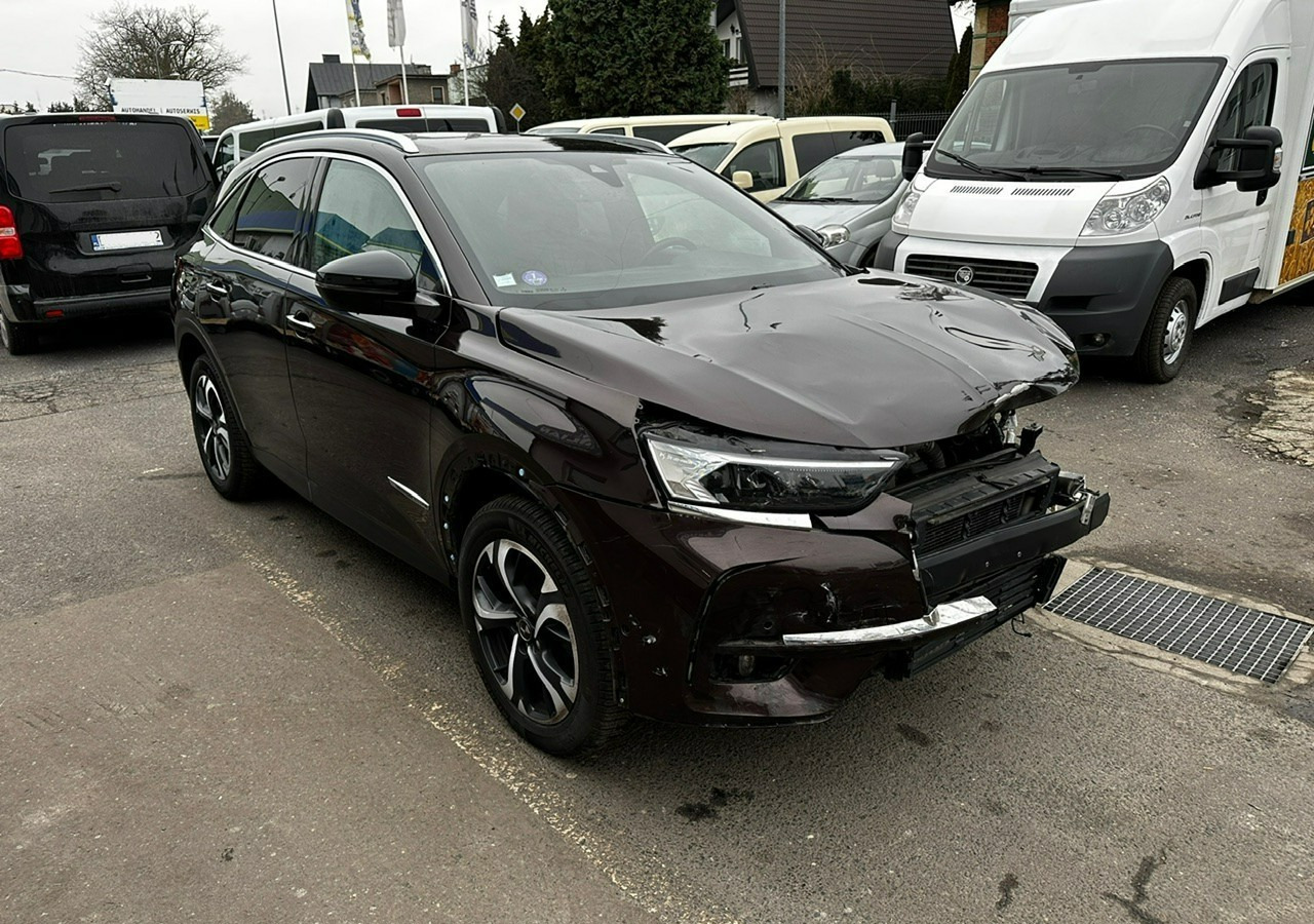 DS DS 7 DS 7 Crossback 1.6THP Automat 180KM Bogate wyposażenie 2019 - Mobil SUV: gambar 3 DS DS 7 DS 7 Crossback 1.6THP Automat 180KM Bogate wyposażenie 2019 - Mobil SUV: gambar 3