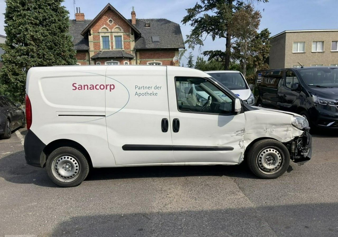 Fiat Doblo Fiat Doblo 1,6 jtd ECO Flex chłodnia do leków 2017 - Van berpendingin: gambar 5 Fiat Doblo Fiat Doblo 1,6 jtd ECO Flex chłodnia do leków 2017 - Van berpendingin: gambar 5