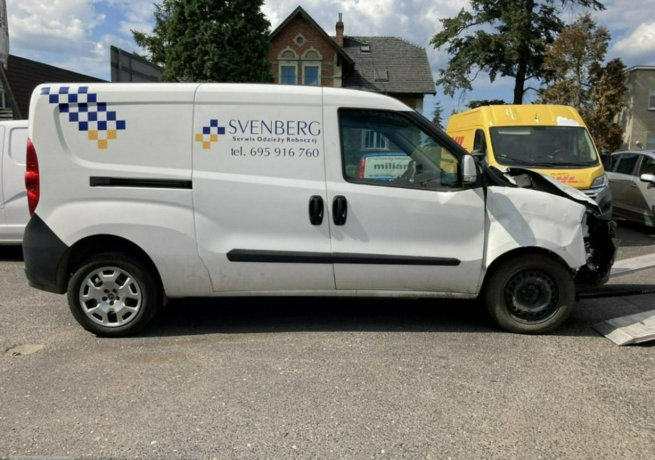 Fiat Doblo Fiat Doblo MAXI 1,6 jtd ECO Flex 105KM Klima 2021 Salon PL - Van panel: gambar 3 Fiat Doblo Fiat Doblo MAXI 1,6 jtd ECO Flex 105KM Klima 2021 Salon PL - Van panel: gambar 3