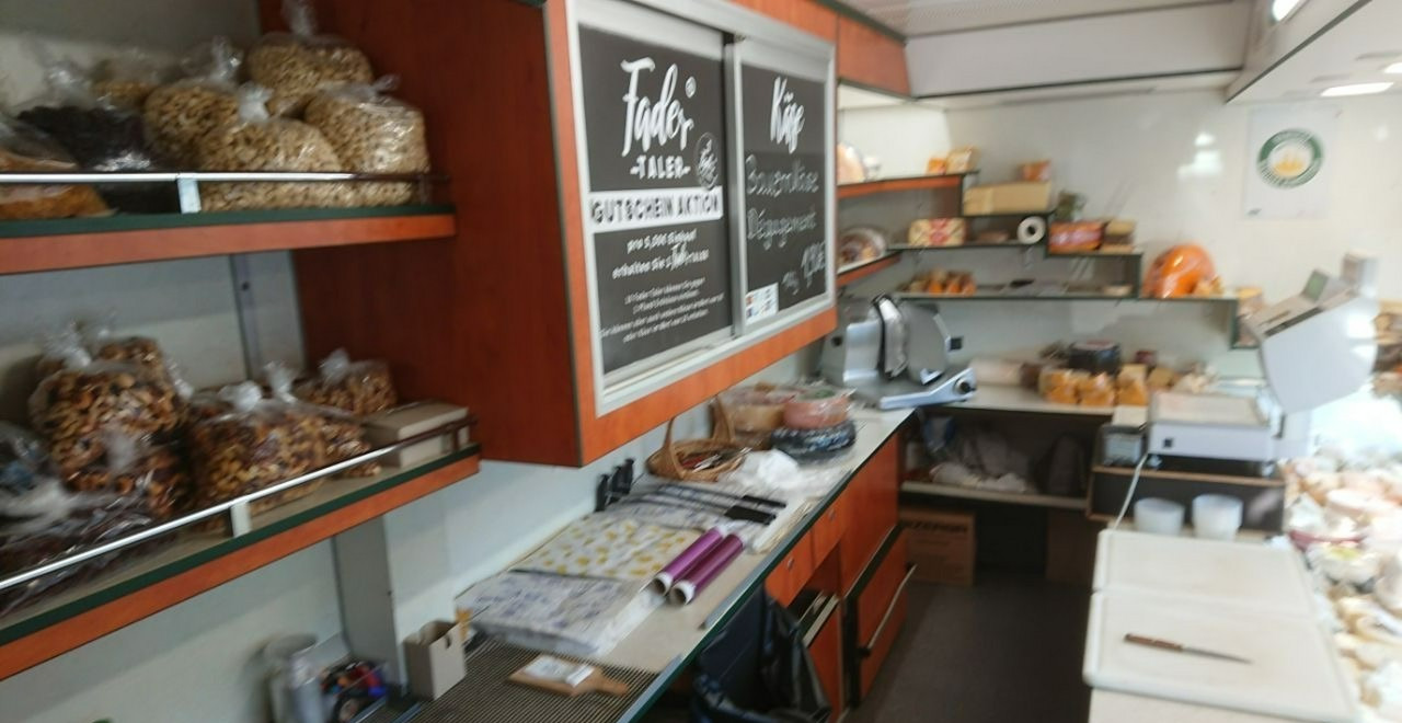 Fiat Ducato Autosklep mięso Gastronomiczny Food Truck Foodtruck sklep bar Borco - Truk penjual: gambar 5 Fiat Ducato Autosklep mięso Gastronomiczny Food Truck Foodtruck sklep bar Borco - Truk penjual: gambar 5