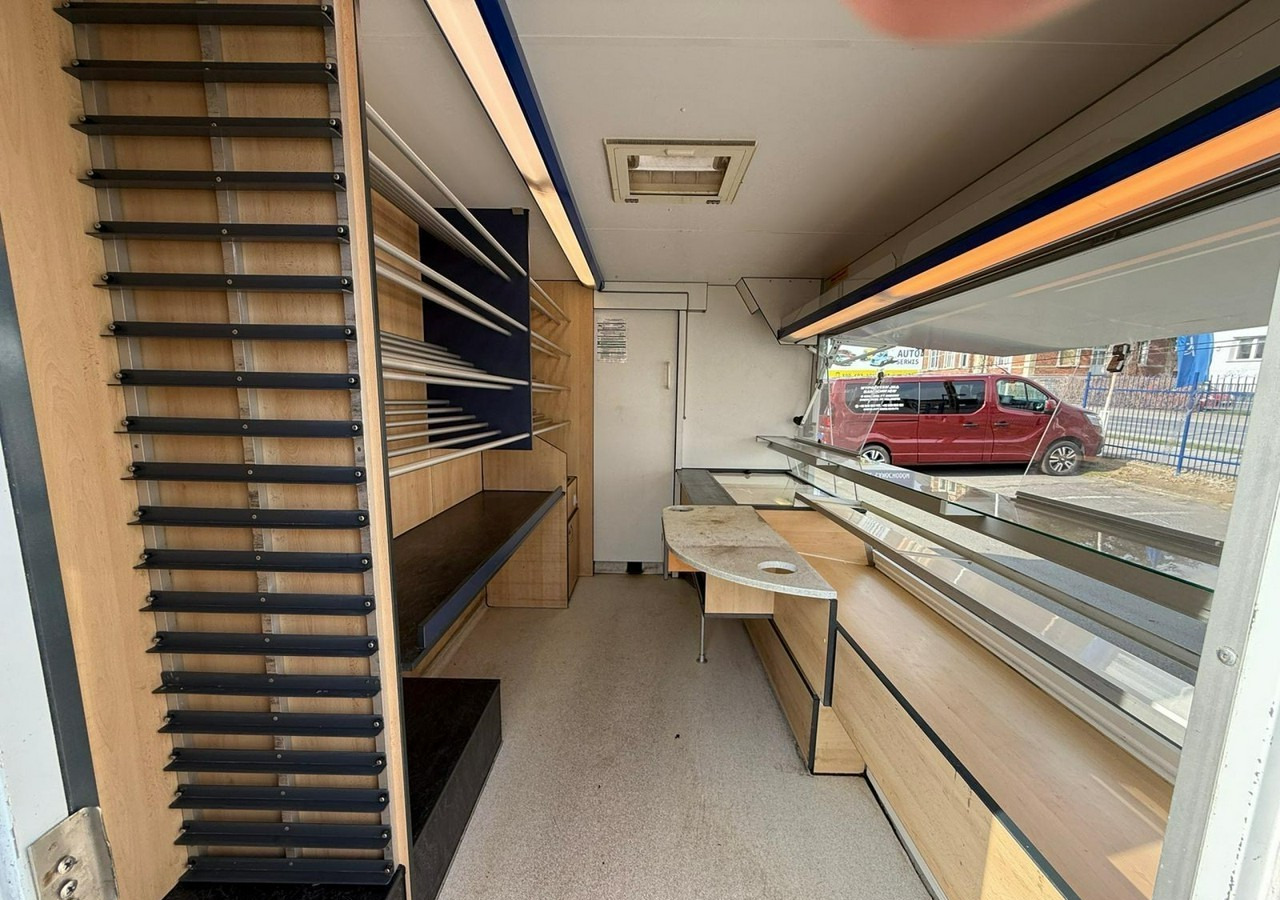 Fiat Ducato Autosklep pieczywa Gastronomiczny Food Truck Foodtruck sklep Borco - Truk penjual: gambar 5 Fiat Ducato Autosklep pieczywa Gastronomiczny Food Truck Foodtruck sklep Borco - Truk penjual: gambar 5