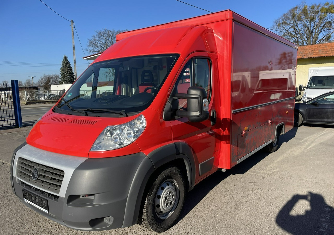Fiat Ducato Autosklep wędlin Gastronomiczny Food Truck Foodtruck 136tkm Borco 20 - Truk penjual: gambar 5 Fiat Ducato Autosklep wędlin Gastronomiczny Food Truck Foodtruck 136tkm Borco 20 - Truk penjual: gambar 5