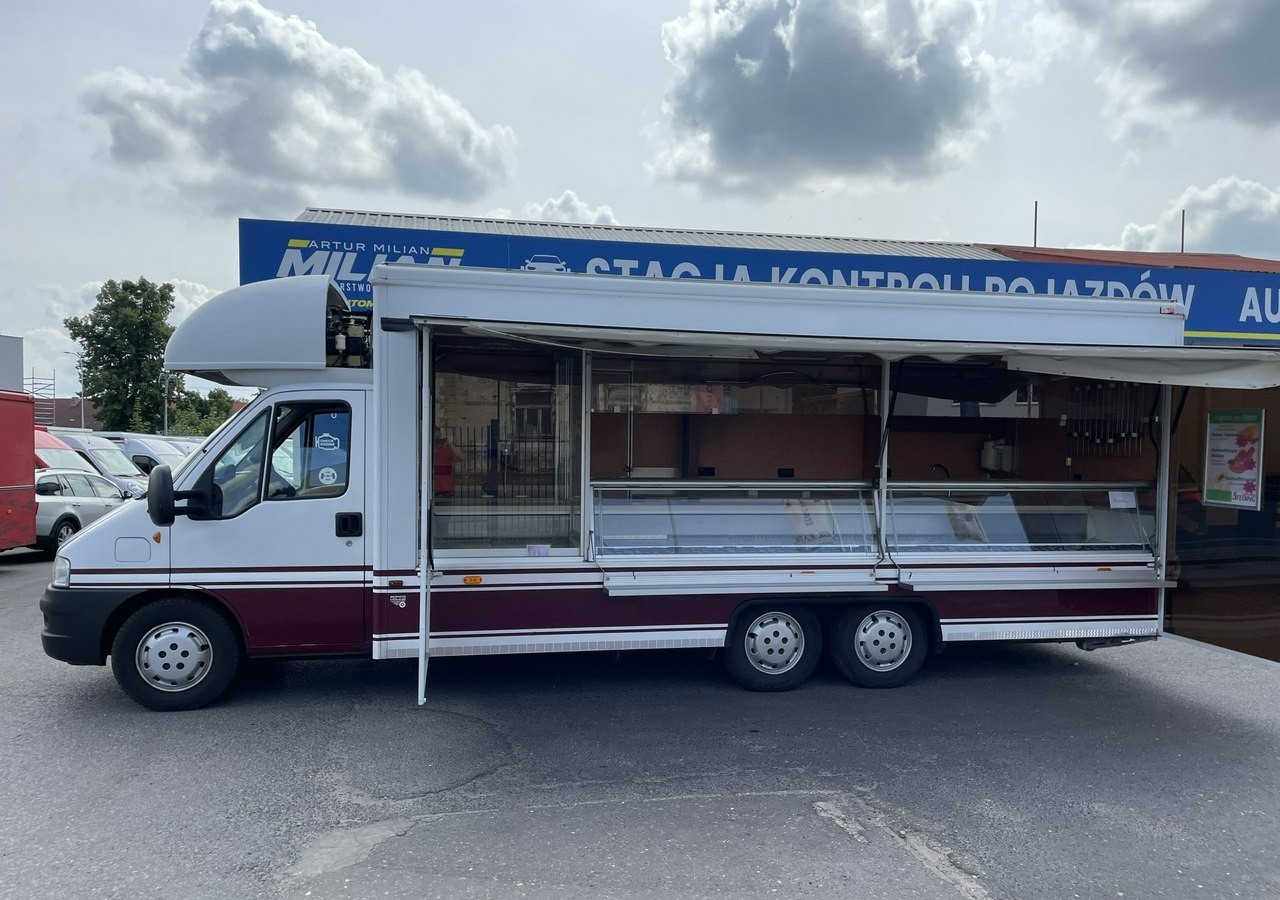 Fiat Ducato Autosklep wędlin Gastronomiczny Food Truck Foodtruck 55122km Borco20 - Truk penjual: gambar 4 Fiat Ducato Autosklep wędlin Gastronomiczny Food Truck Foodtruck 55122km Borco20 - Truk penjual: gambar 4