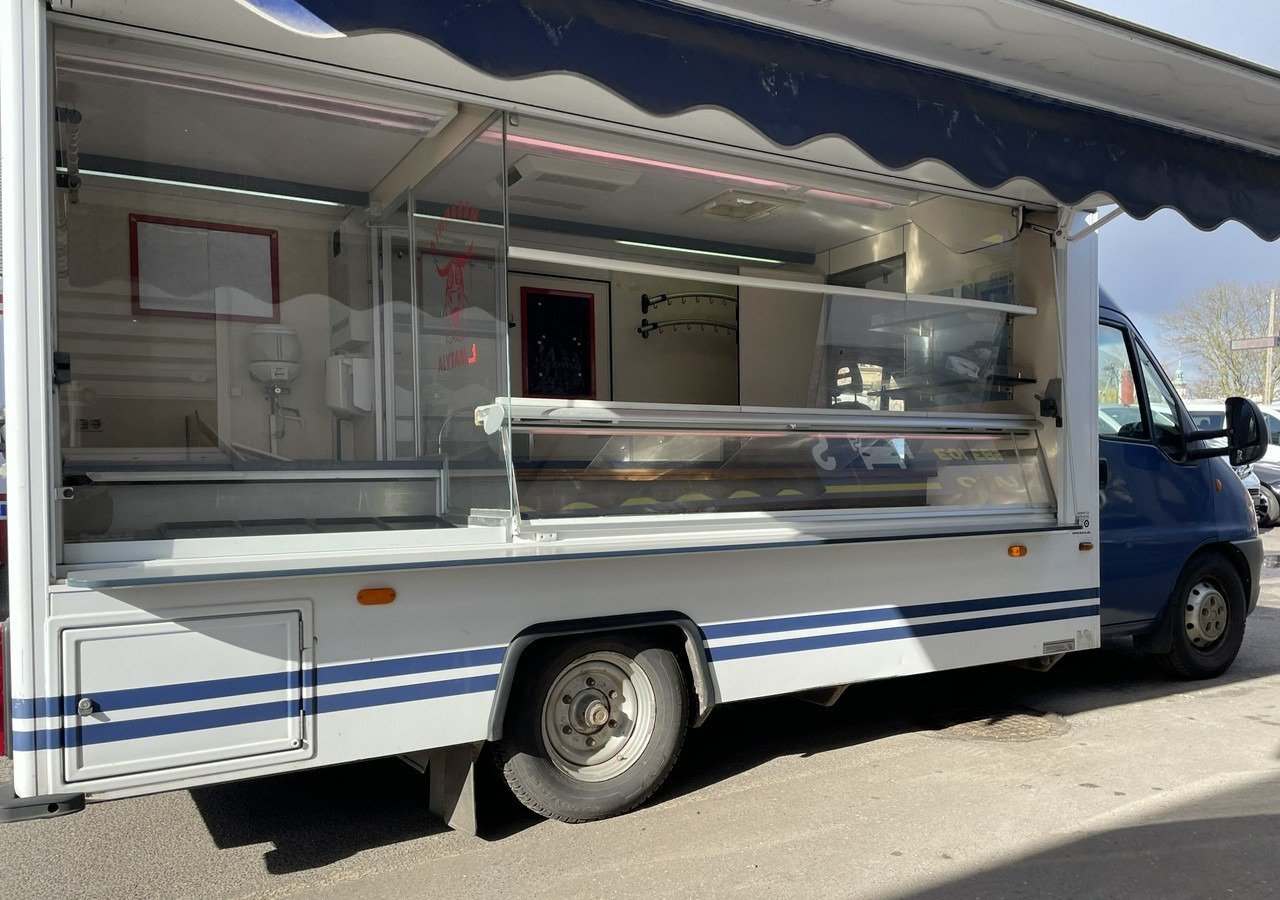 Fiat Ducato Autosklep wędlin Gastronomiczny food truck foodtruck sklep 2006 - Truk penjual: gambar 5 Fiat Ducato Autosklep wędlin Gastronomiczny food truck foodtruck sklep 2006 - Truk penjual: gambar 5