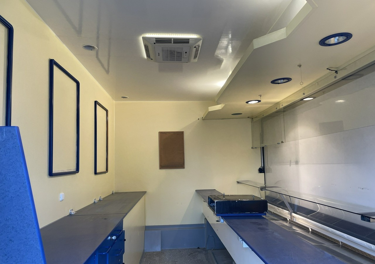 Fiat Ducato Autosklep wędlin Klima Gastronomiczny Food Truck Foodtruck sklep 20 - Truk penjual: gambar 3 Fiat Ducato Autosklep wędlin Klima Gastronomiczny Food Truck Foodtruck sklep 20 - Truk penjual: gambar 3