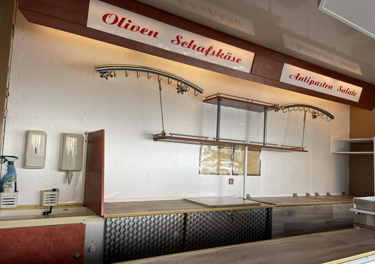 Fiat Ducato Ducato Autosklep wędlin Gastronomiczny Food Truck Foodtruck Sklep 20 - Truk penjual: gambar 5 Fiat Ducato Ducato Autosklep wędlin Gastronomiczny Food Truck Foodtruck Sklep 20 - Truk penjual: gambar 5