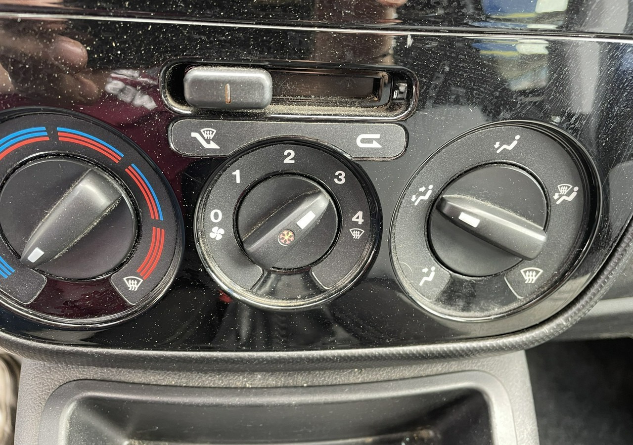 Mobil Fiat Qubo Fiat Qubo 1.3-95KM Klima 2013: gambar 12