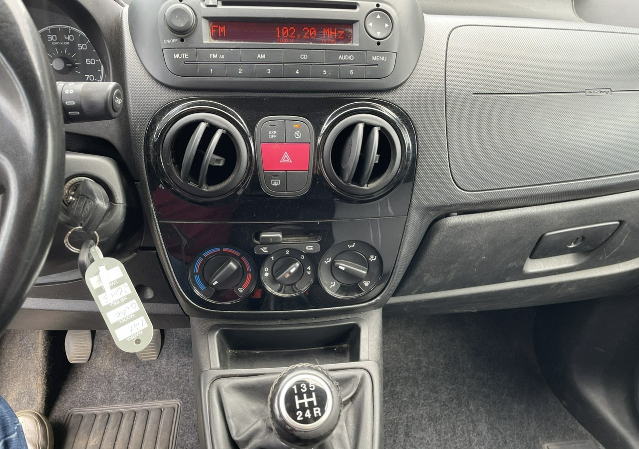 Mobil Fiat Qubo Fiat Qubo 1.3-95KM Klima 2013: gambar 7