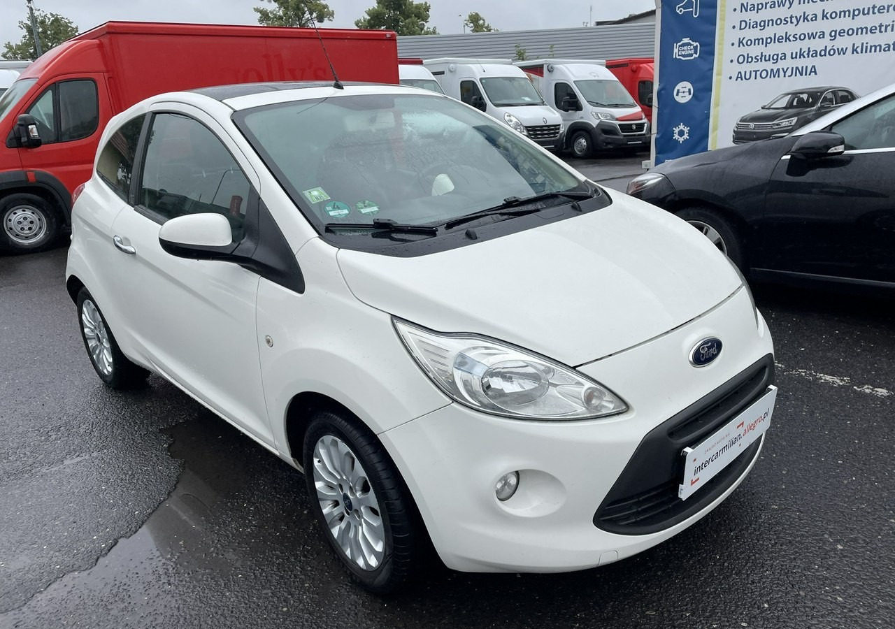 Ford KA II Ford KA 1.2 Champions Edition Klima Panorama 2012 - Hatchback: gambar 2 Ford KA II Ford KA 1.2 Champions Edition Klima Panorama 2012 - Hatchback: gambar 2