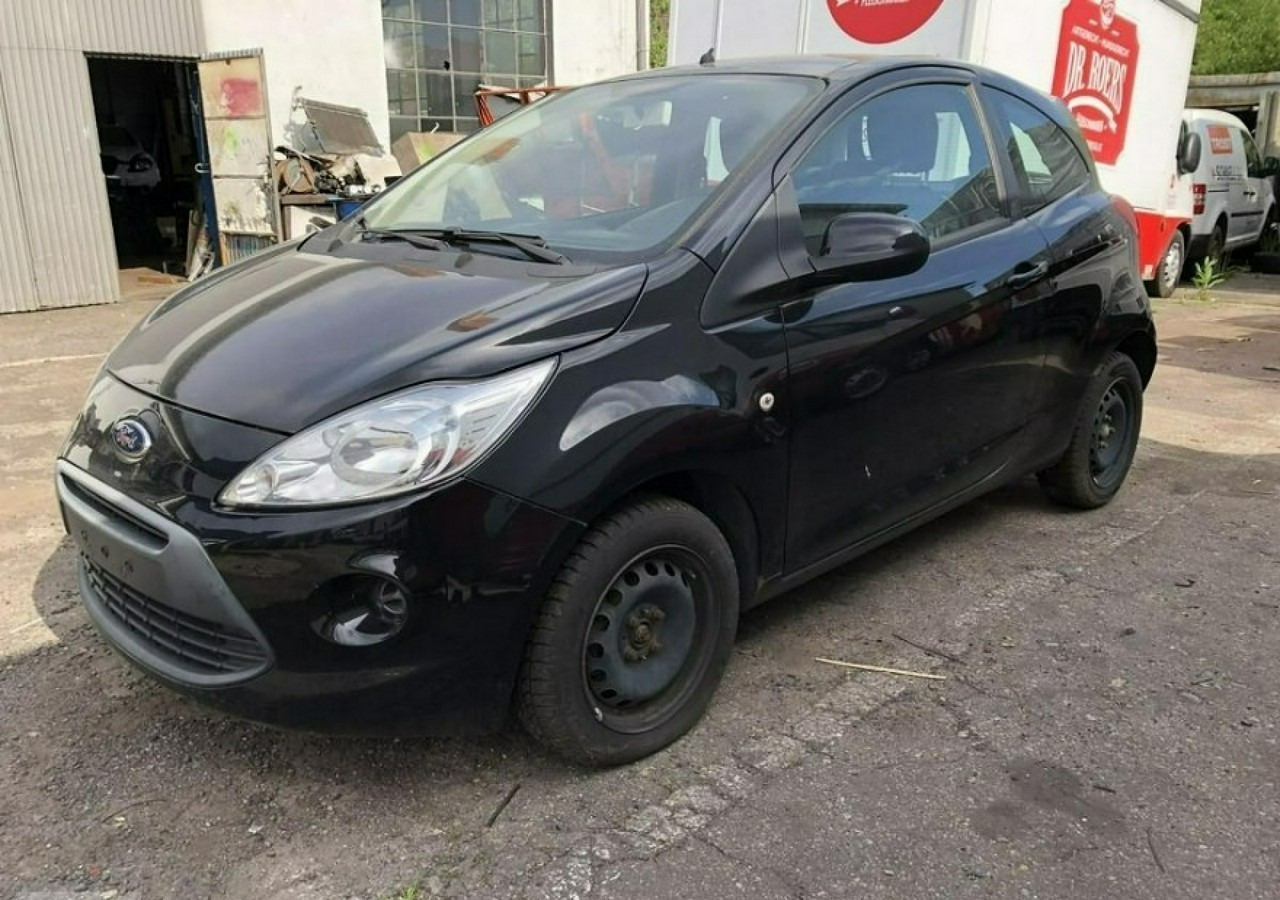 Ford KA II Ford KA 1,3 tdci 75KM 2012 - Hatchback: gambar 1 Ford KA II Ford KA 1,3 tdci 75KM 2012 - Hatchback: gambar 1