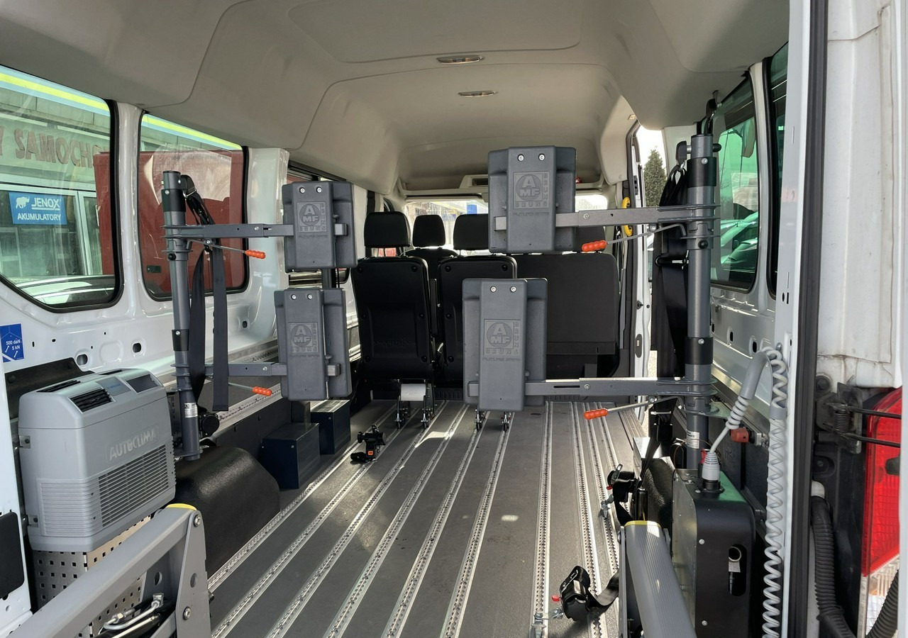 Ford Transit VIII Transit do przewozu Niepełnosprawnych 2 Wózki inwalida rampa 2017 - Mobil: gambar 5 Ford Transit VIII Transit do przewozu Niepełnosprawnych 2 Wózki inwalida rampa 2017 - Mobil: gambar 5
