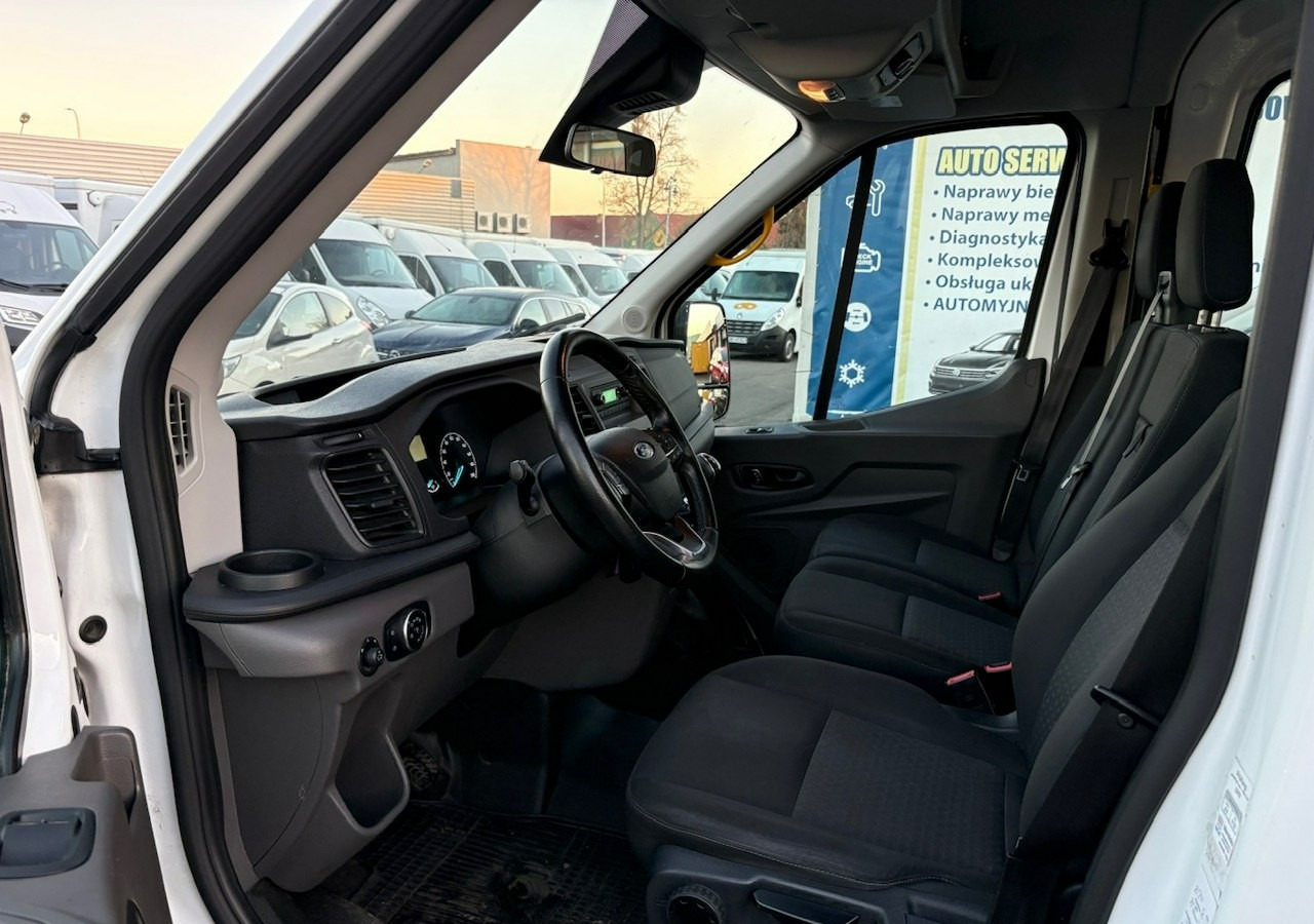 Mobil Ford Transit VIII Transit do przewozu Niepełnosprawnych 3 Wózki inwalida Rrampa 2020: gambar 20 Mobil Ford Transit VIII Transit do przewozu Niepełnosprawnych 3 Wózki inwalida Rrampa 2020: gambar 20