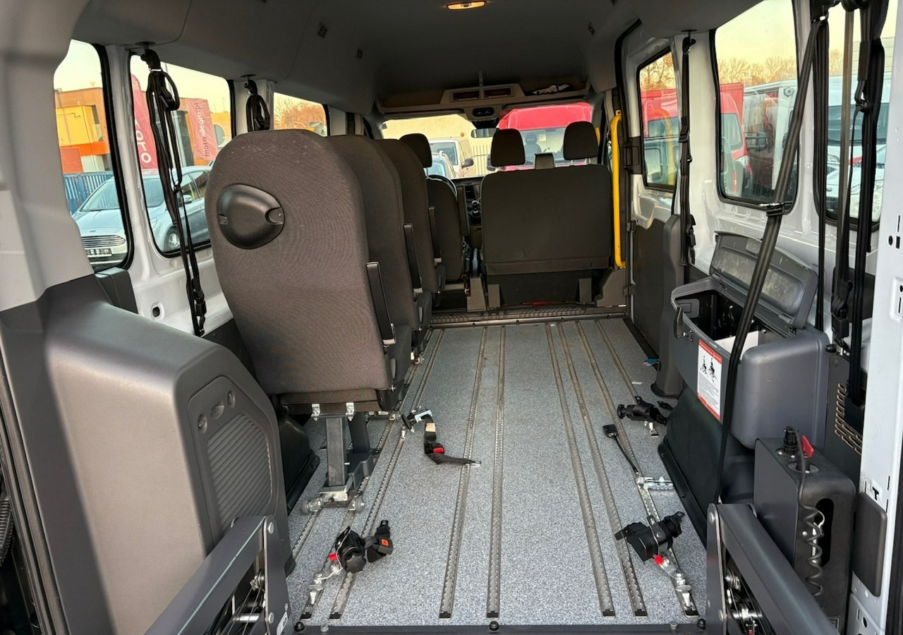 Mobil Ford Transit VIII Transit do przewozu Niepełnosprawnych 3 Wózki inwalida Rrampa 2020: gambar 7 Mobil Ford Transit VIII Transit do przewozu Niepełnosprawnych 3 Wózki inwalida Rrampa 2020: gambar 7