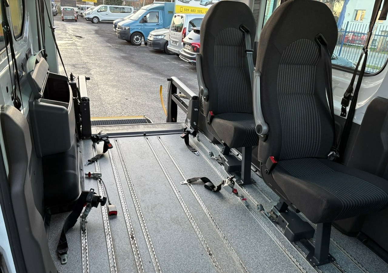 Mobil Ford Transit VIII Transit do przewozu Niepełnosprawnych 3 Wózki inwalida Rrampa 2020: gambar 18 Mobil Ford Transit VIII Transit do przewozu Niepełnosprawnych 3 Wózki inwalida Rrampa 2020: gambar 18