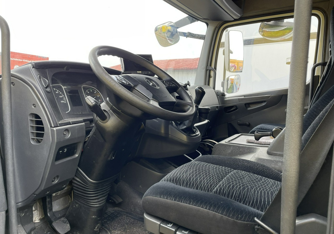 Mercedes-Benz Atego Atego 818 Pomoc Drogowa Euro 6 Autolaweta 2015 - Mobil derek: gambar 3 Mercedes-Benz Atego Atego 818 Pomoc Drogowa Euro 6 Autolaweta 2015 - Mobil derek: gambar 3